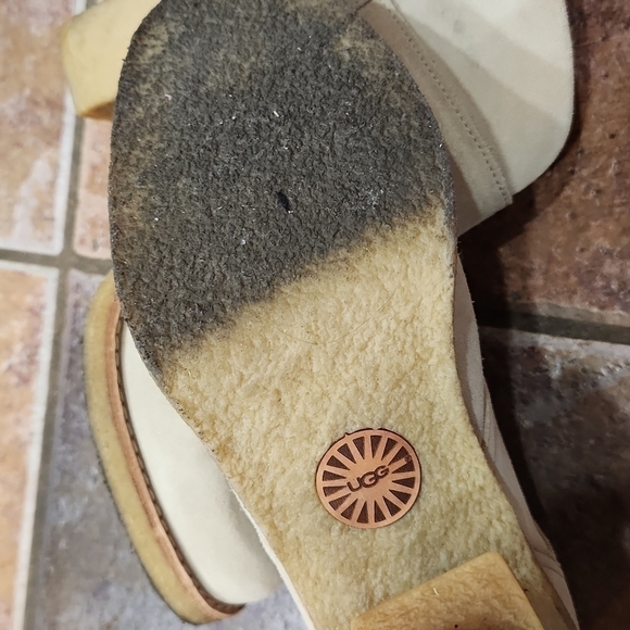 ugg Australia Brienne boots women's size 7.5 - Picture 4 of 9